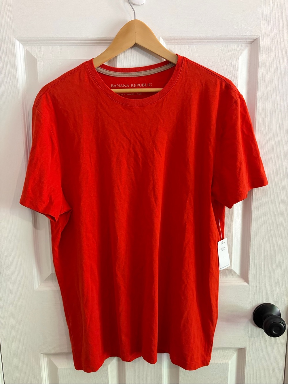 Banana Republic The Soft Wash Tee NWT Persimmon Orange Crew Neck Tee - Size L